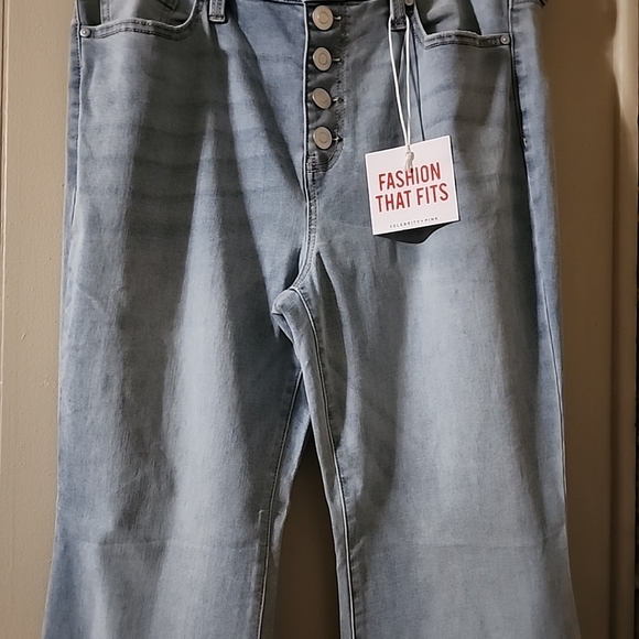 Button fly jeans - Picture 5 of 5